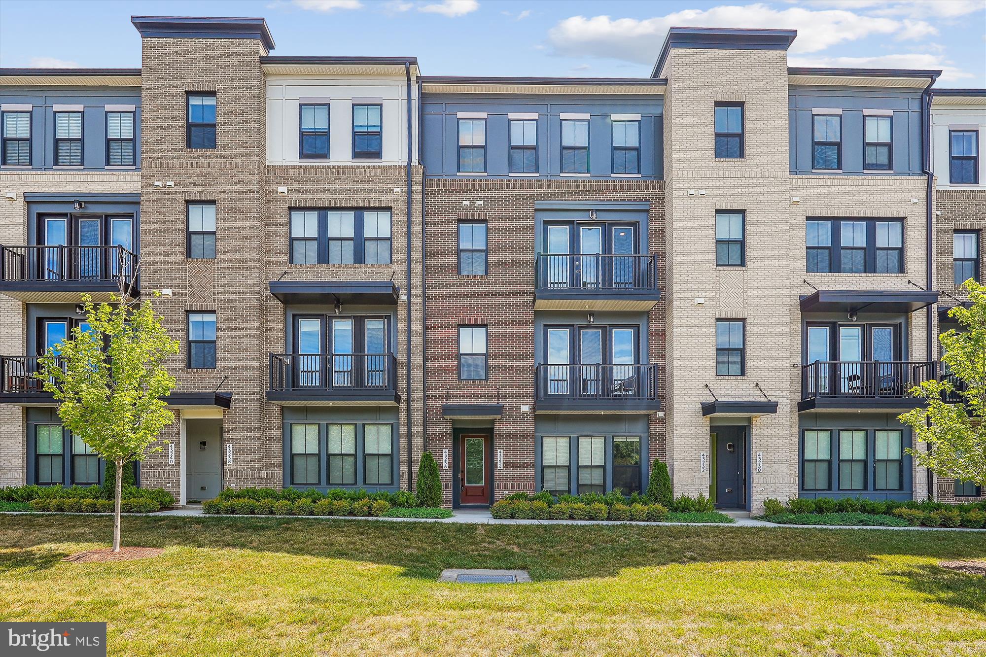 DEMOTT & SILVER - Residential