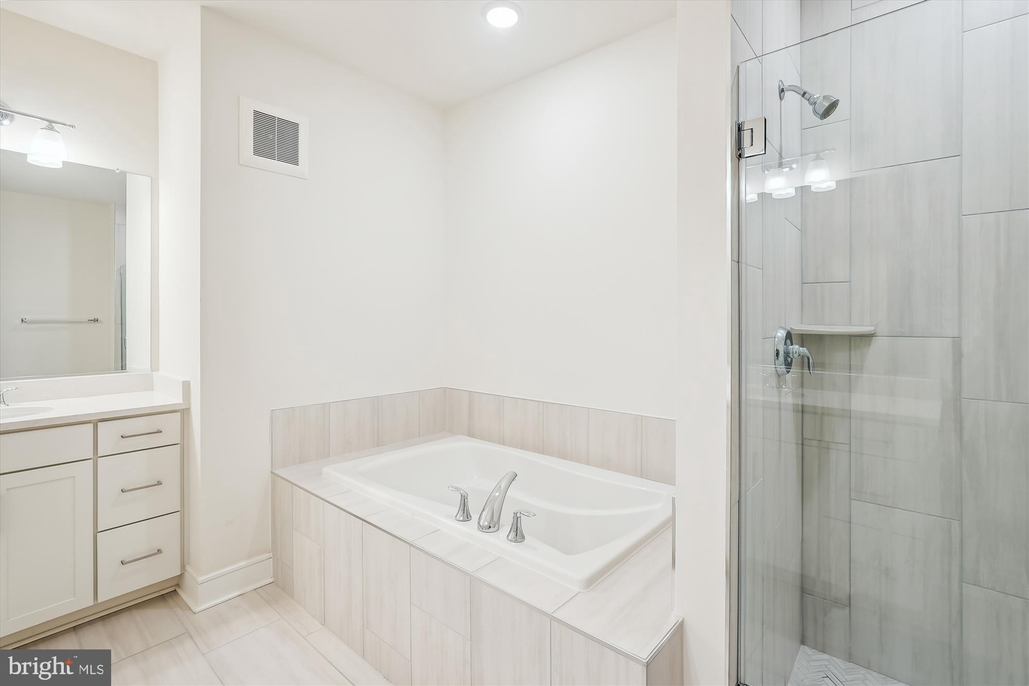 DEMOTT & SILVER - Residential