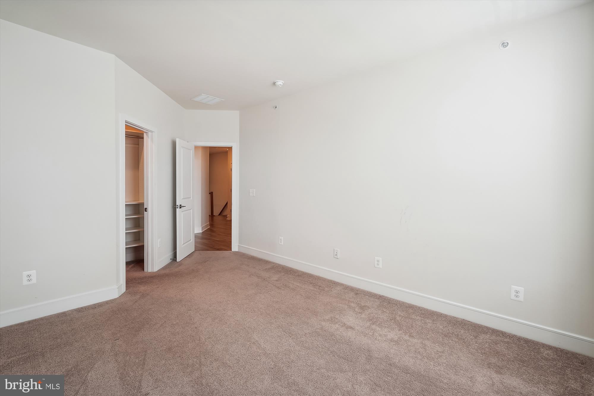 DEMOTT & SILVER - Residential