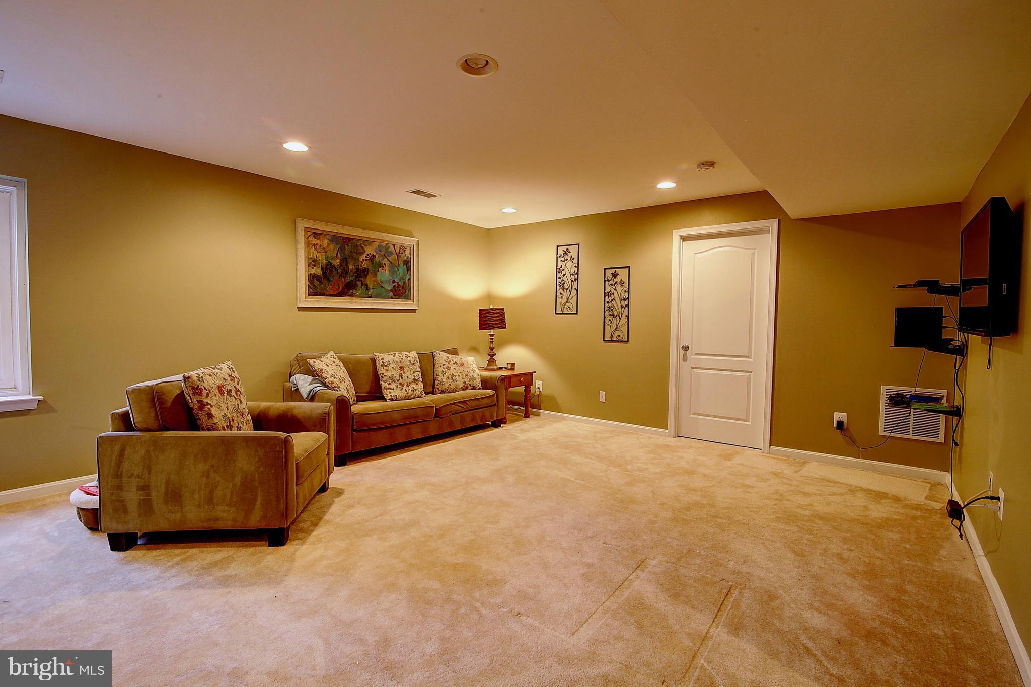 ELYSIAN HEIGHTS - Residential