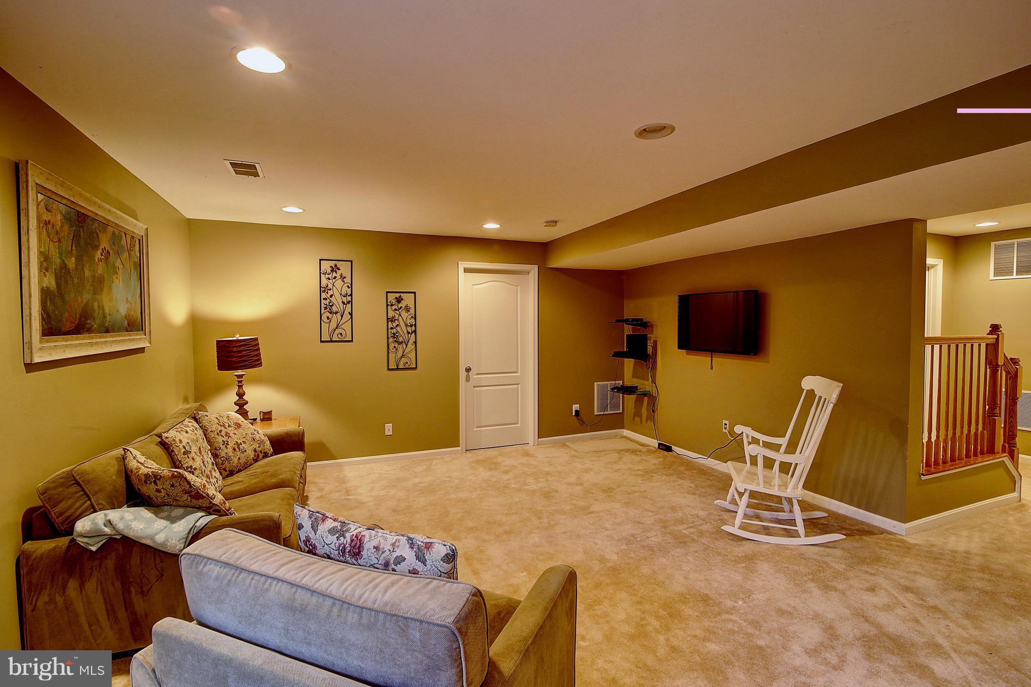 ELYSIAN HEIGHTS - Residential