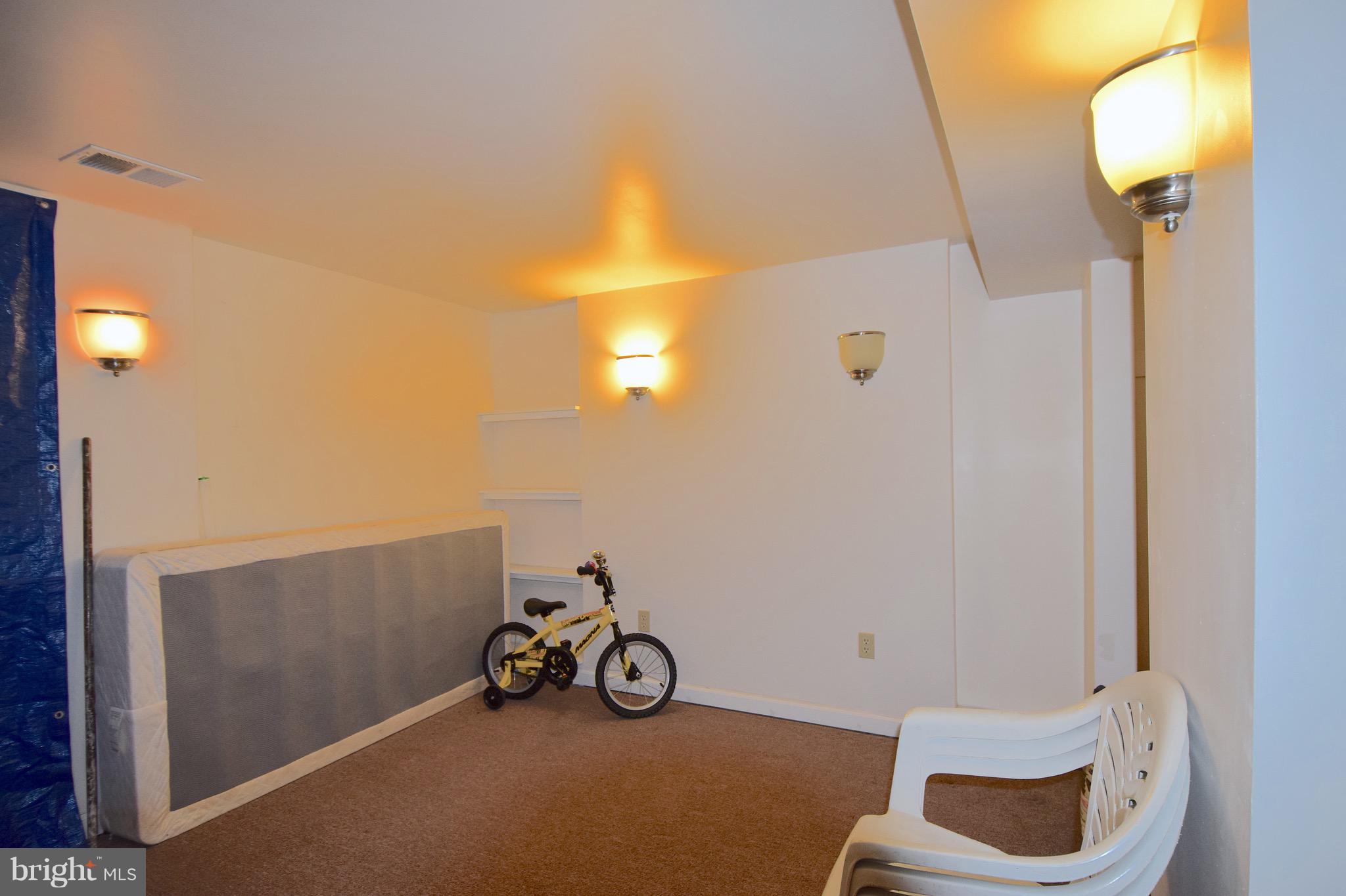 BELMONT - Residential