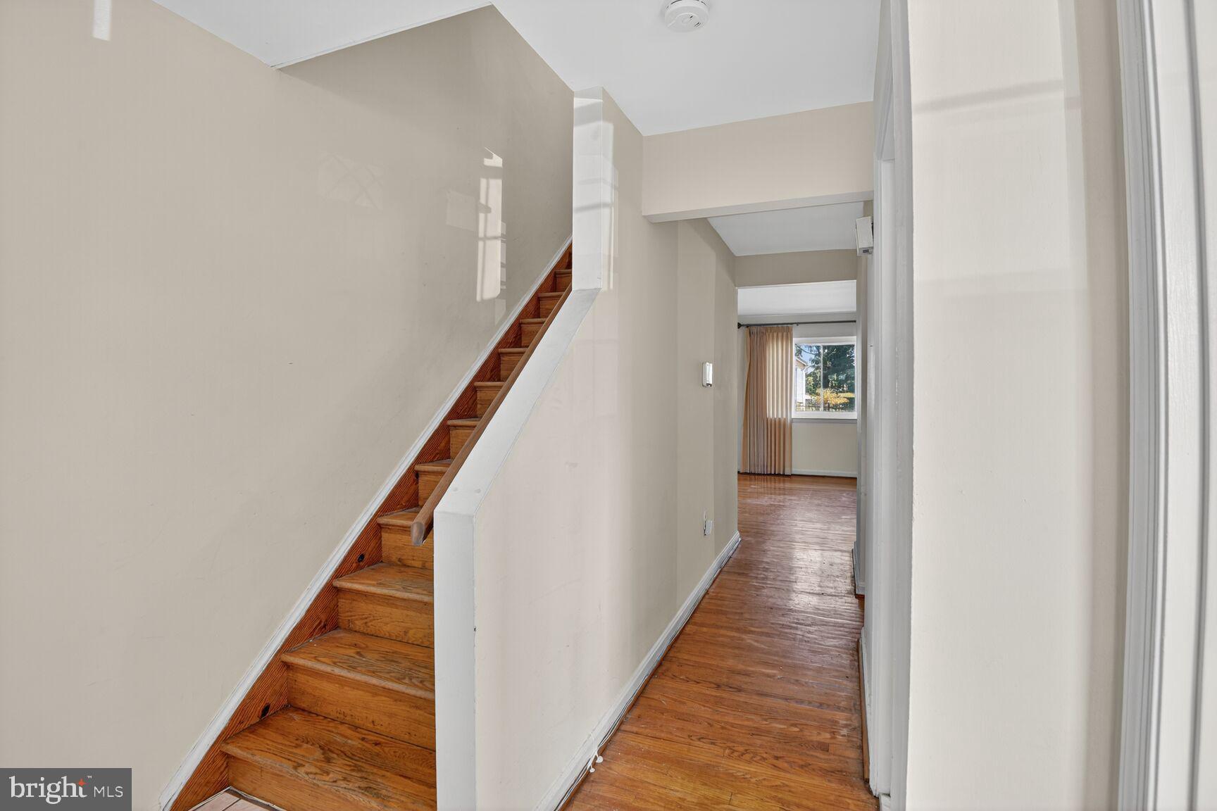 2907 SUNSET LANE