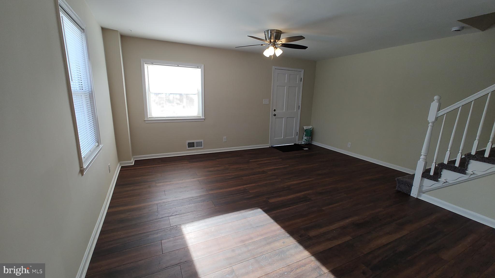 HAWTHORNE - Residential