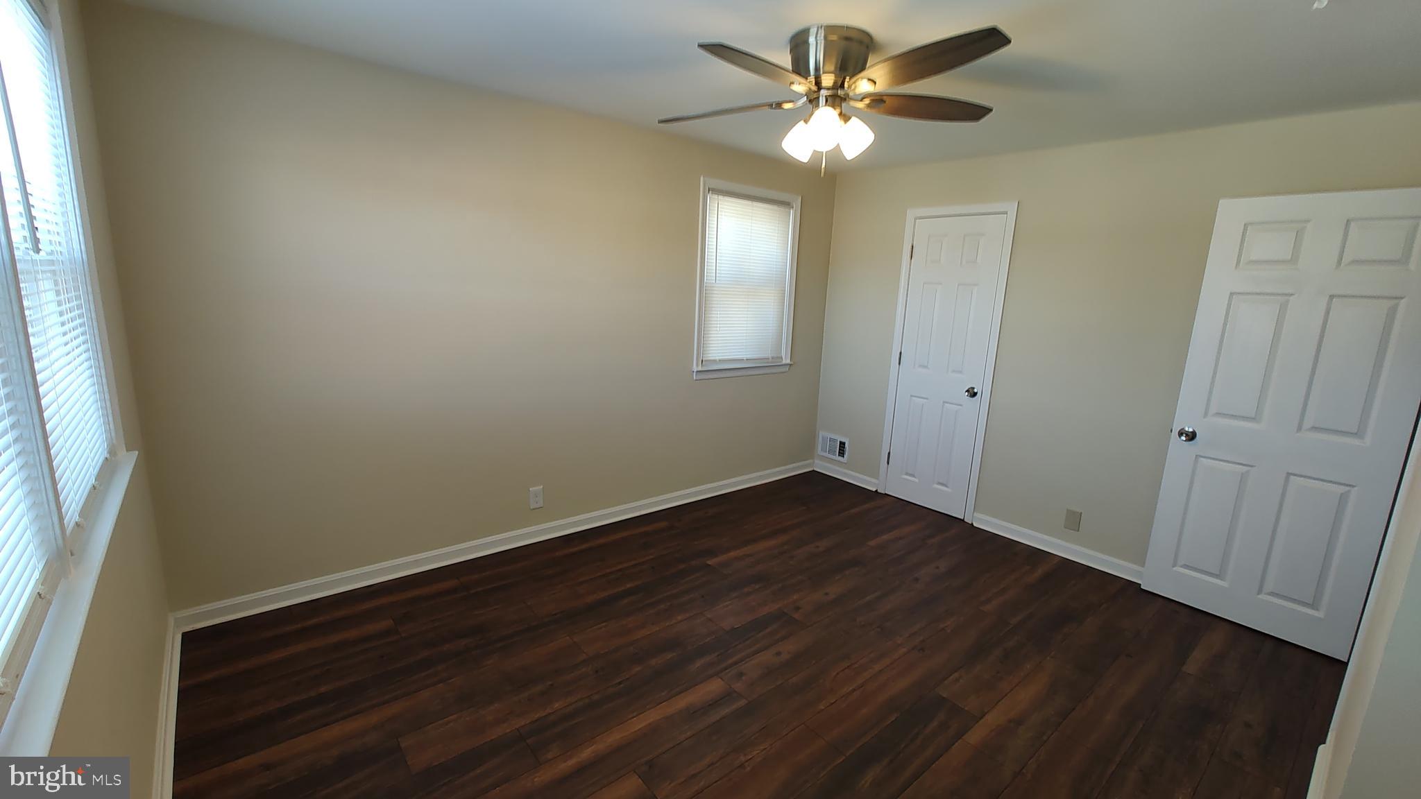 HAWTHORNE - Residential