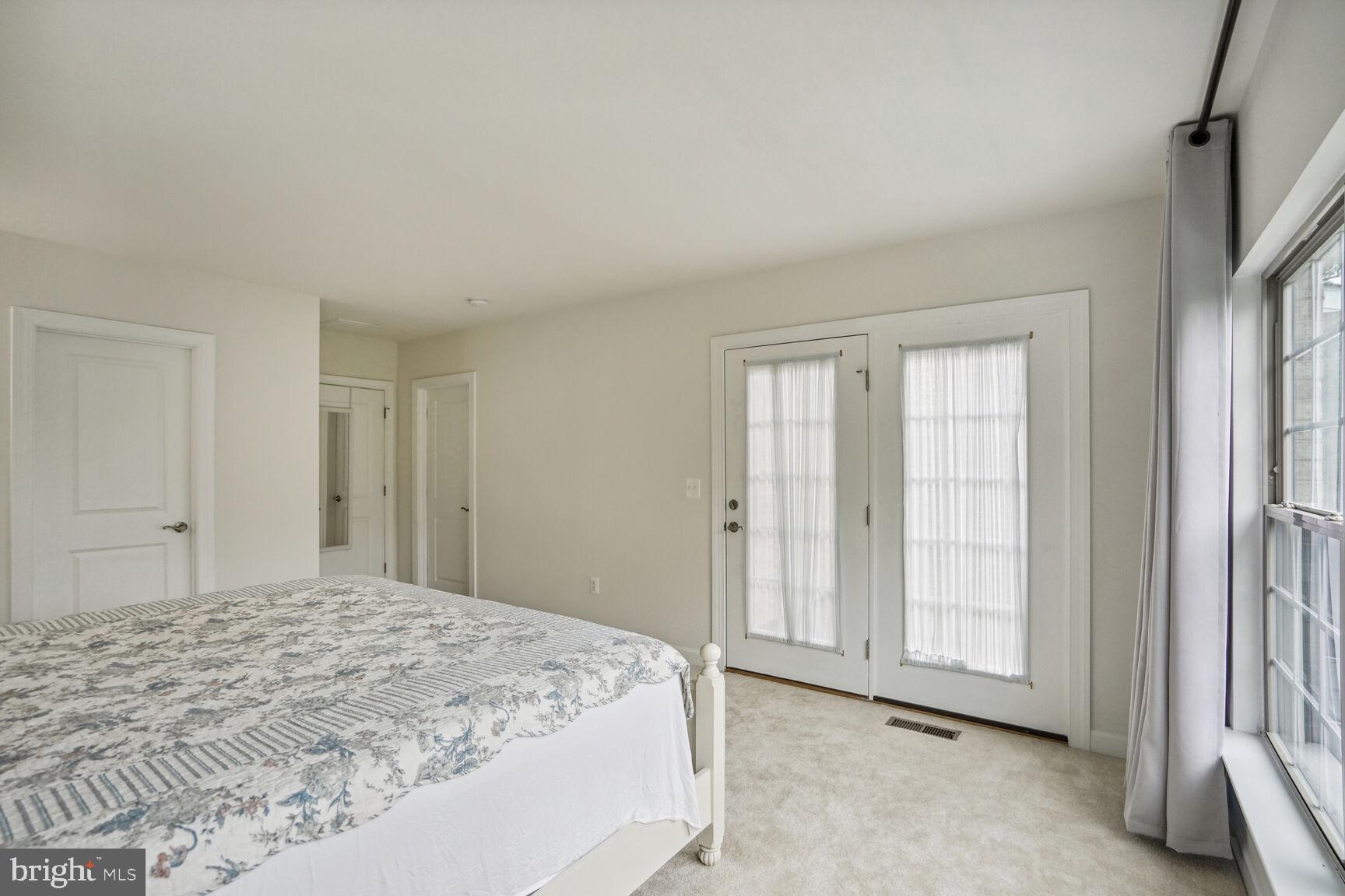 LAKE MANASSAS - Residential