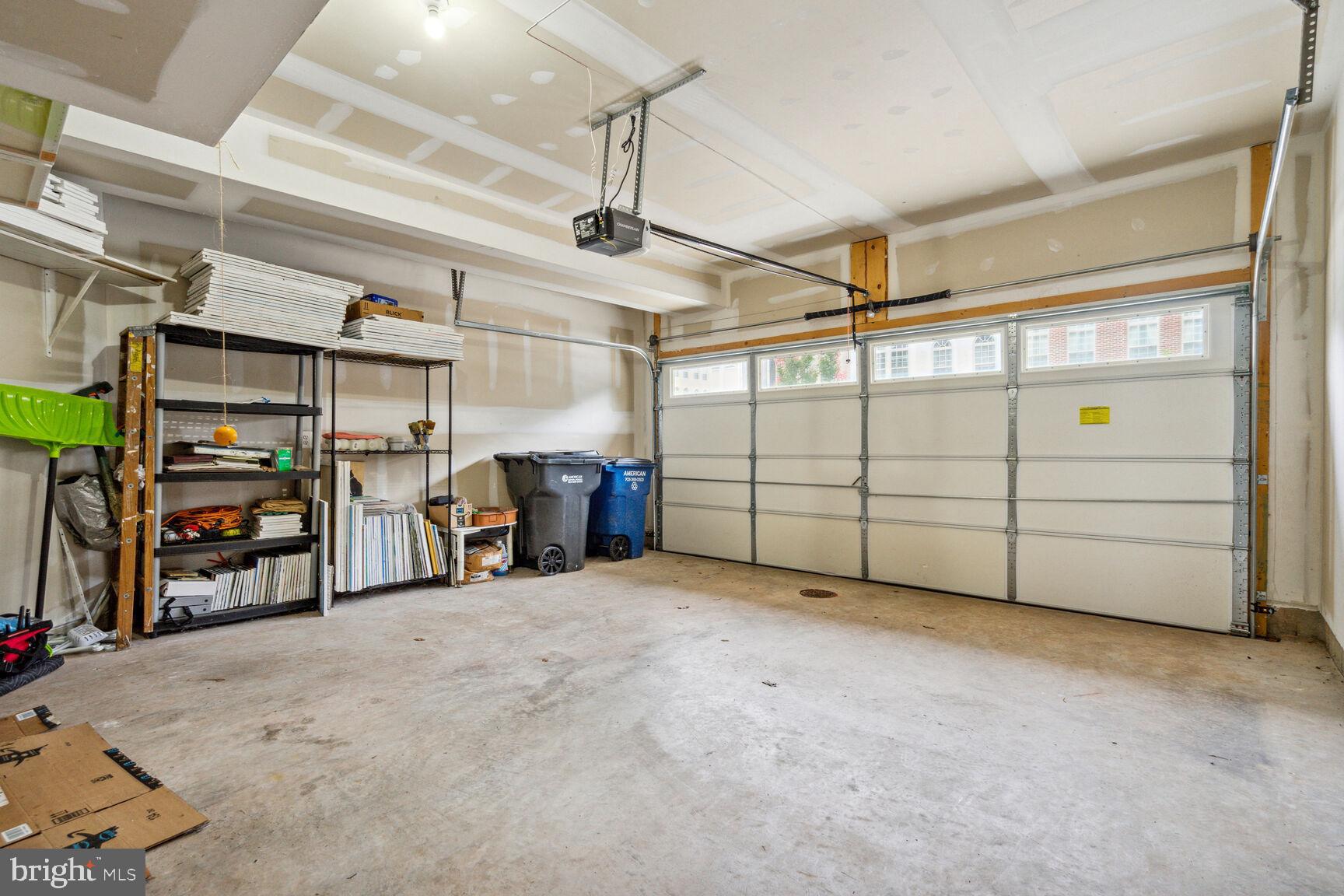 LAKE MANASSAS - Residential