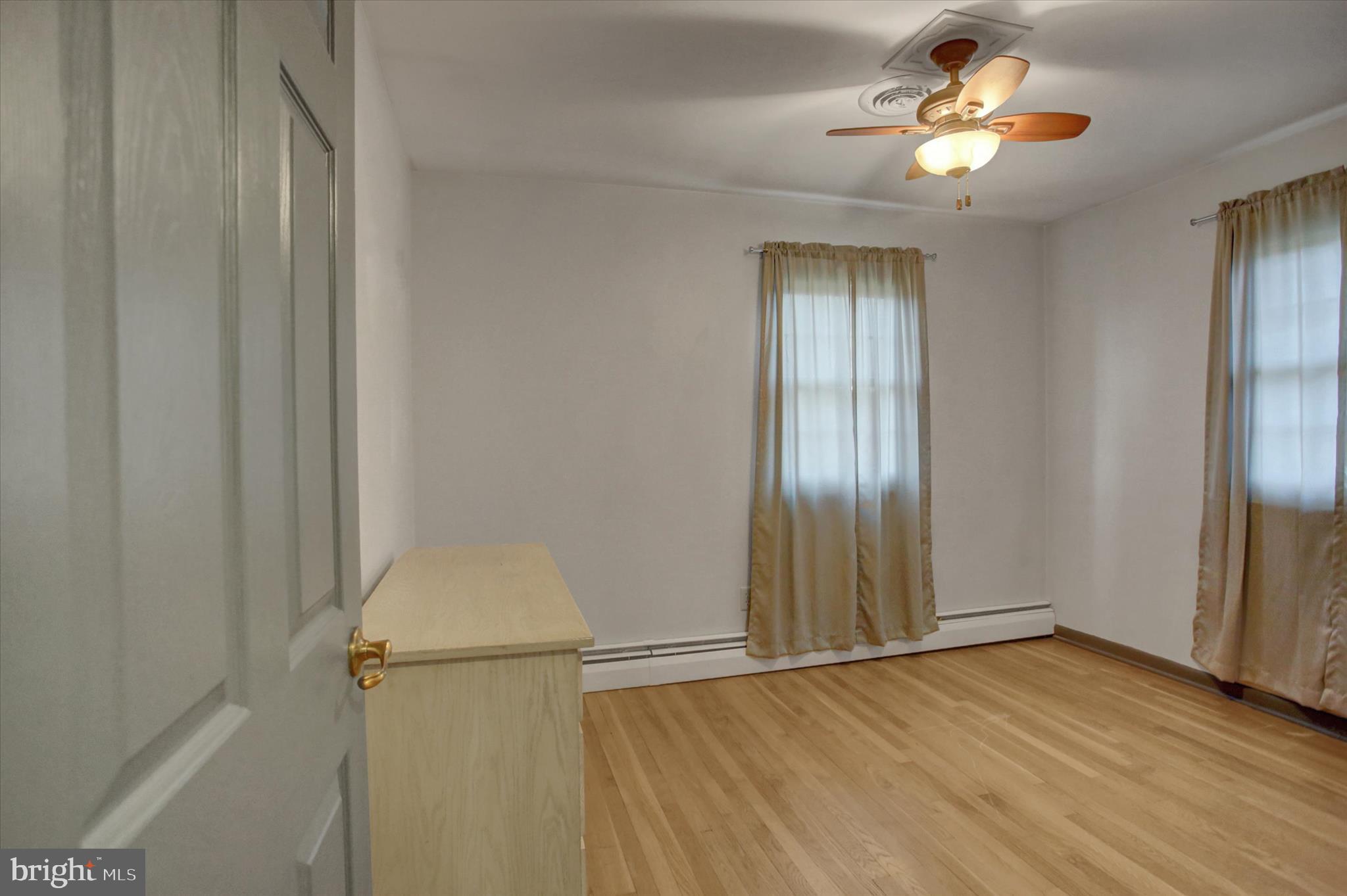 WAYNESBORO - Residential