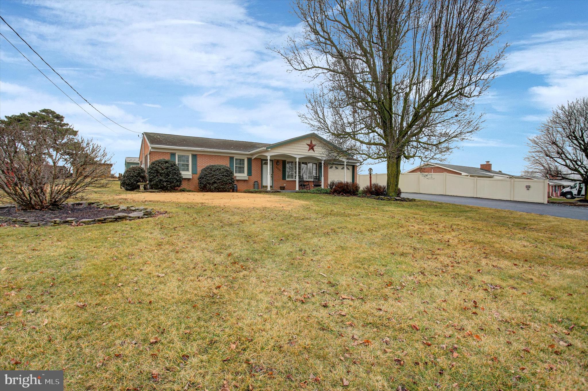 WAYNESBORO - Residential