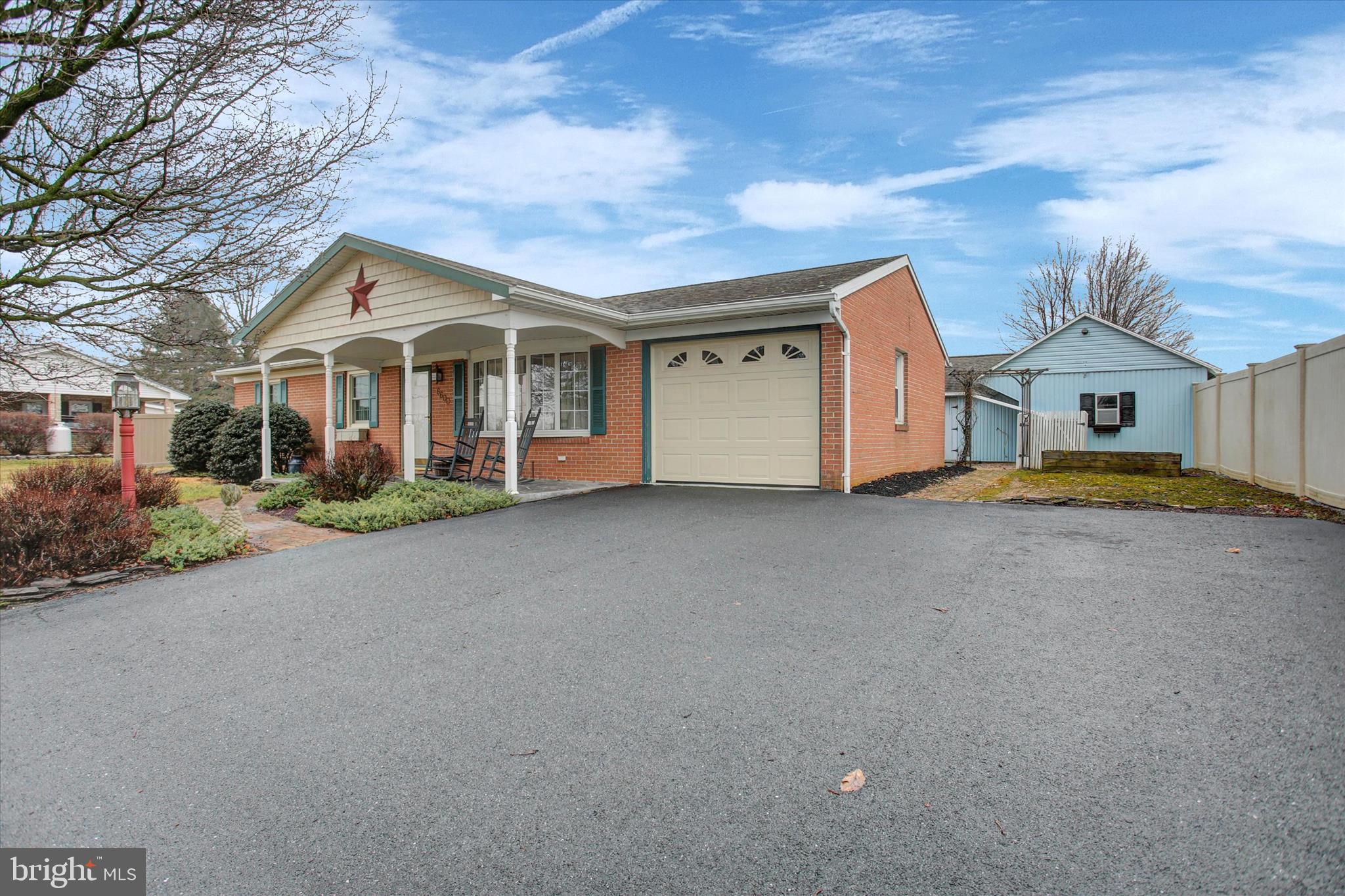 WAYNESBORO - Residential