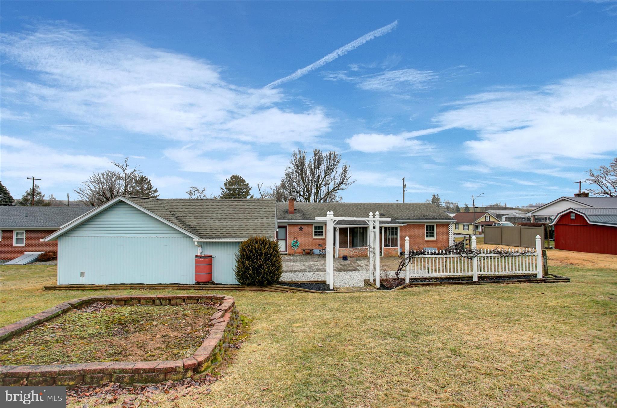 WAYNESBORO - Residential