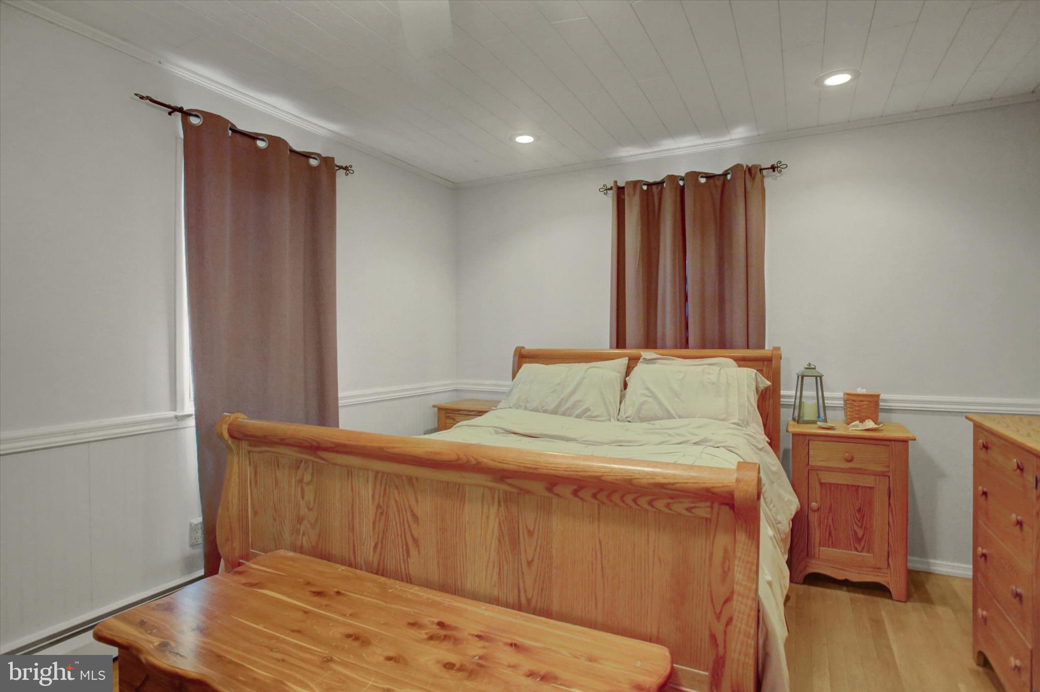 WAYNESBORO - Residential