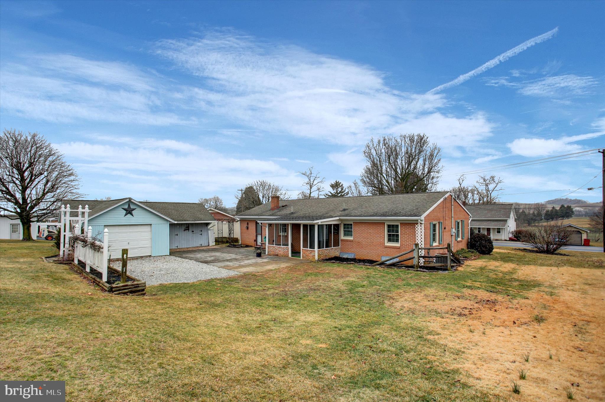 WAYNESBORO - Residential