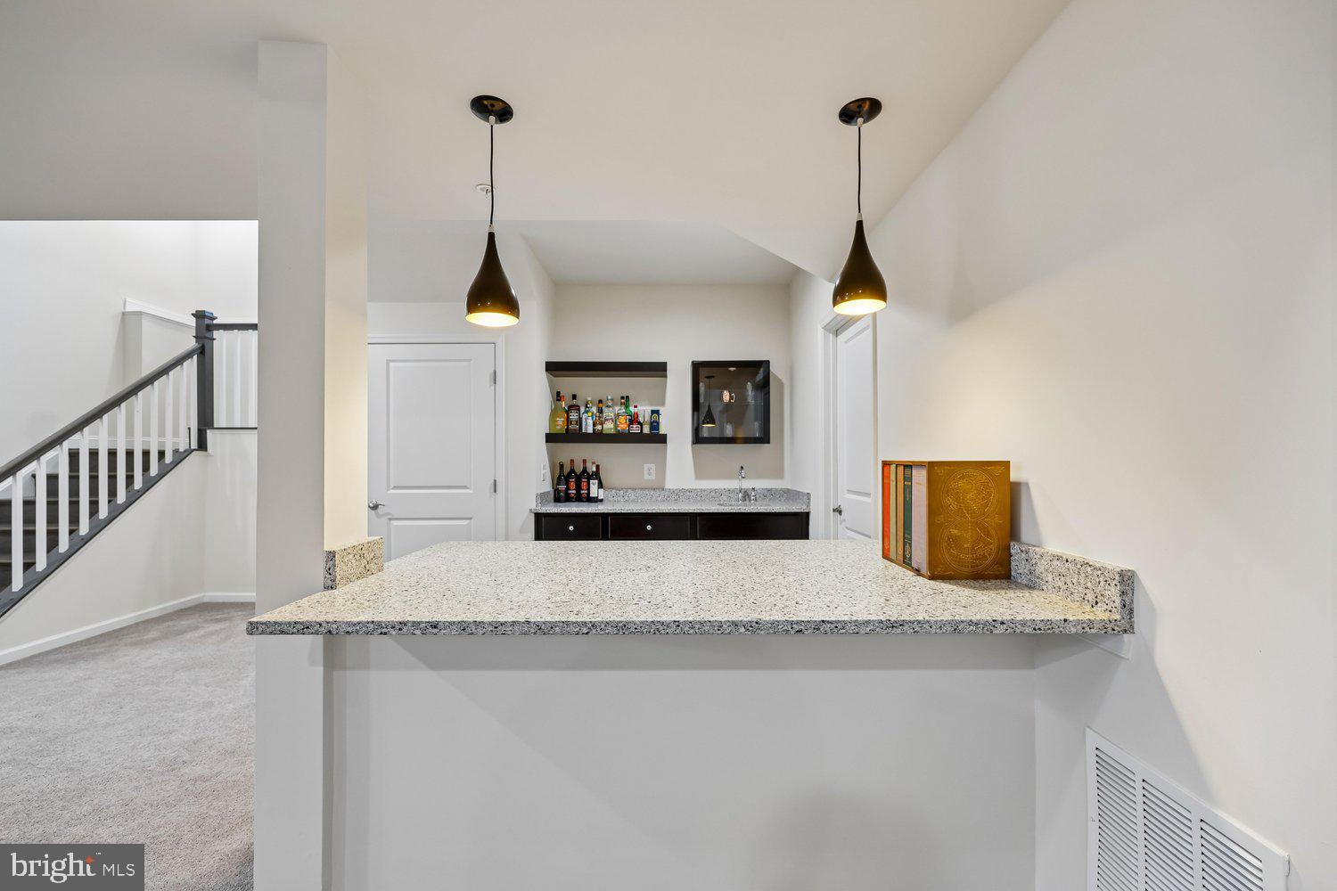 SPRING HOLLOW - Residential