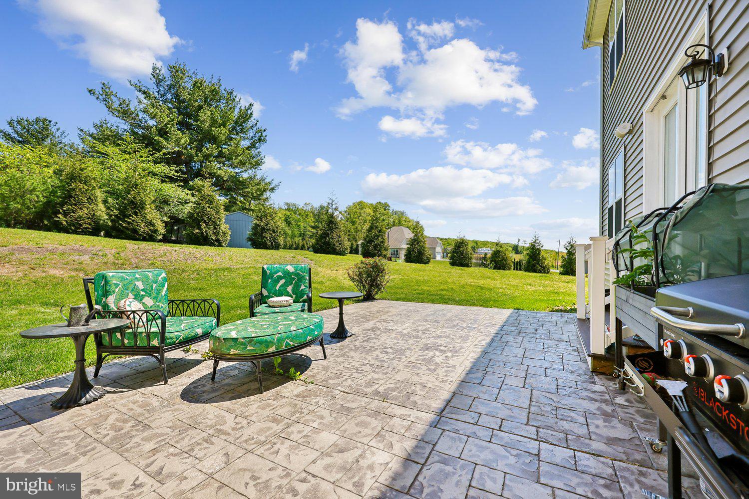SPRING HOLLOW - Residential