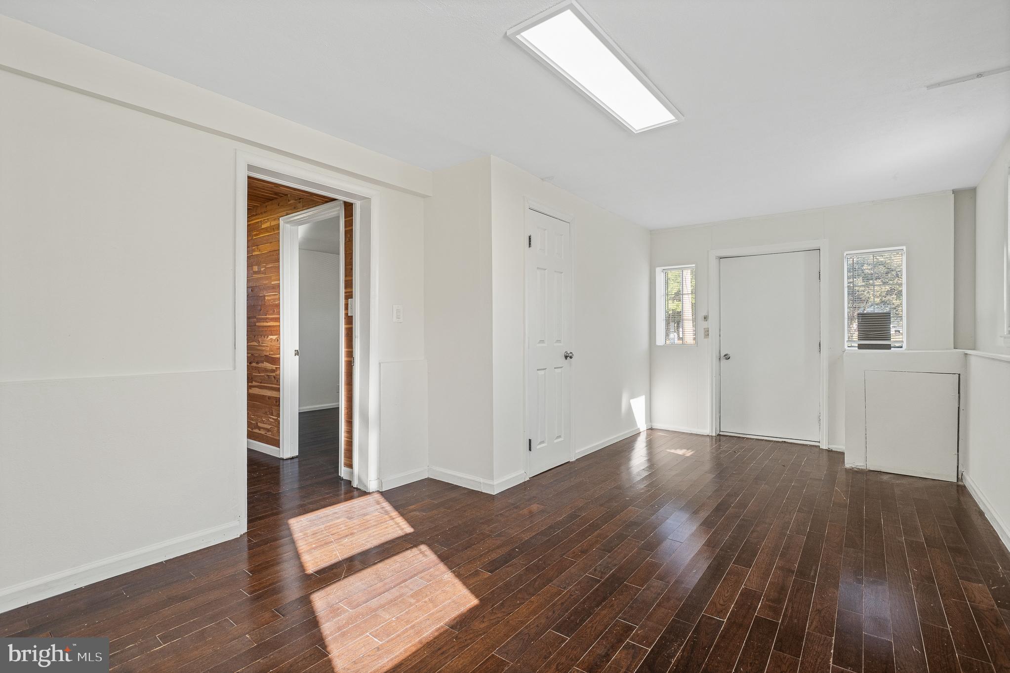 MICHAELTON MANOR - Residential