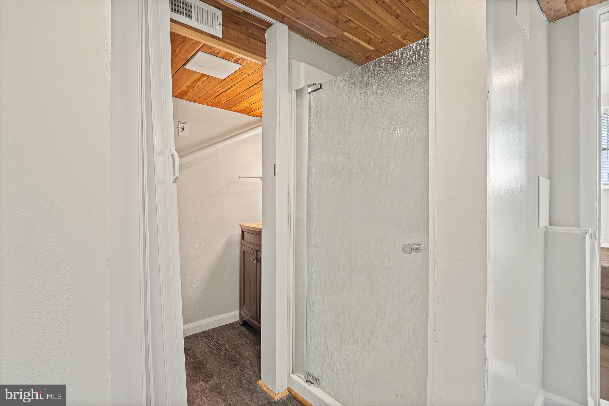 MICHAELTON MANOR - Residential