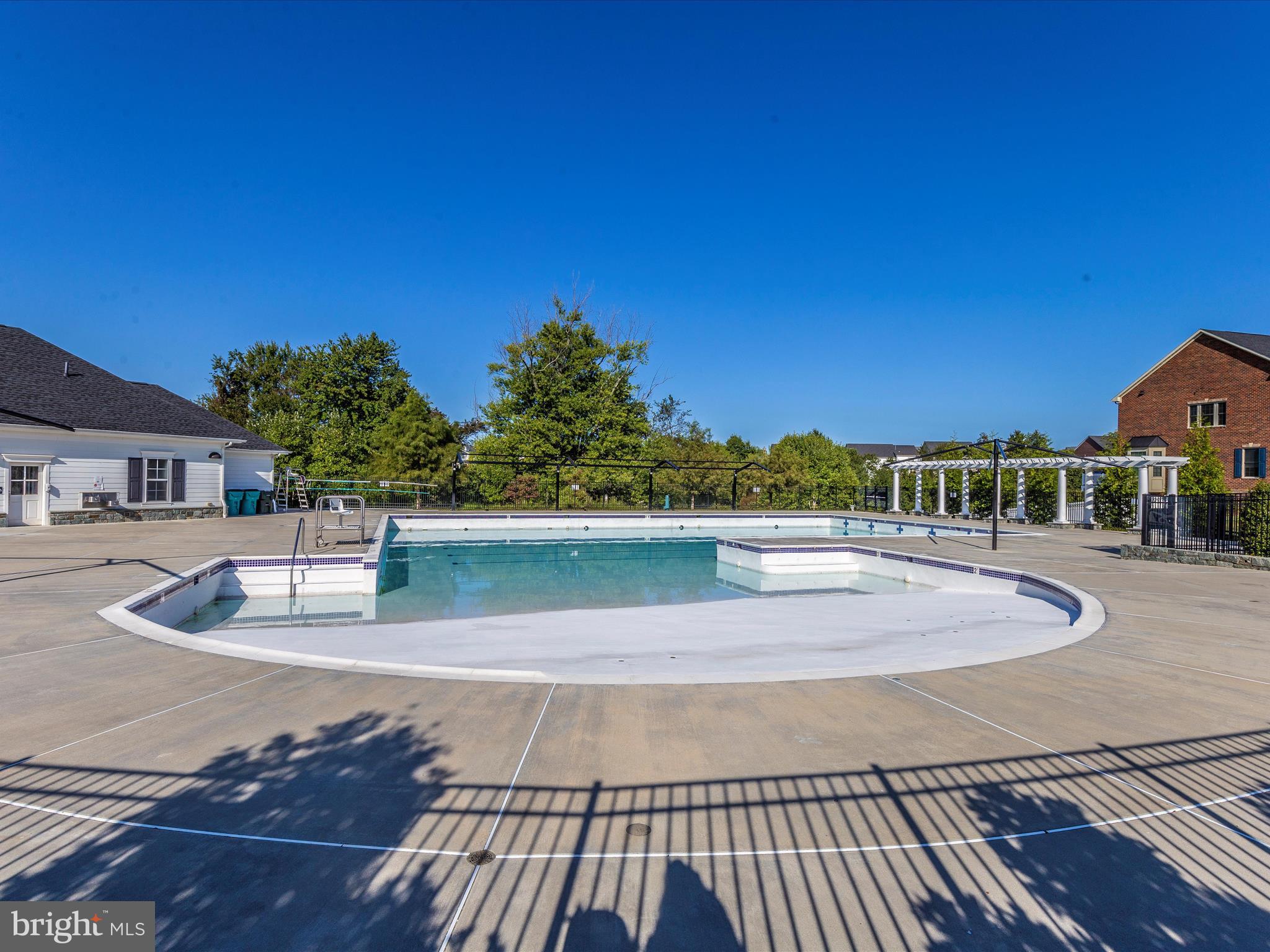 COURTS OF CLARKSBURG - Residential