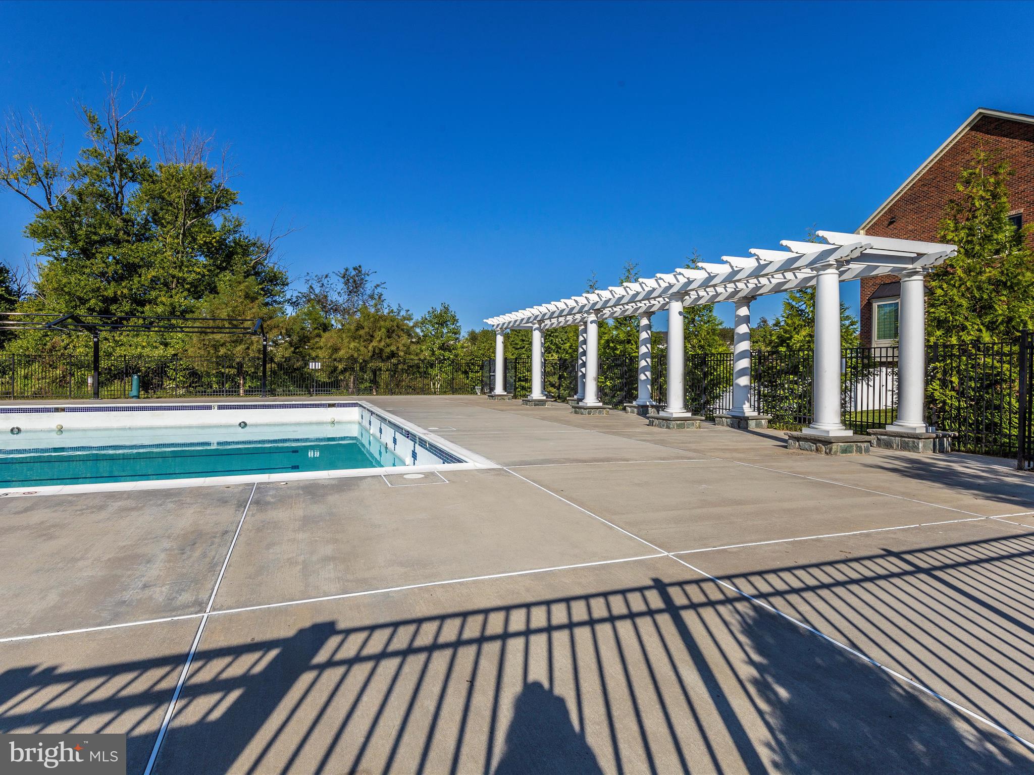 COURTS OF CLARKSBURG - Residential