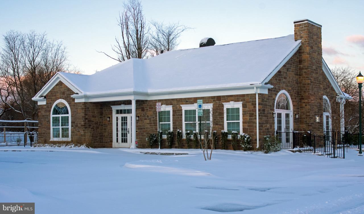 COURTS OF CLARKSBURG - Residential