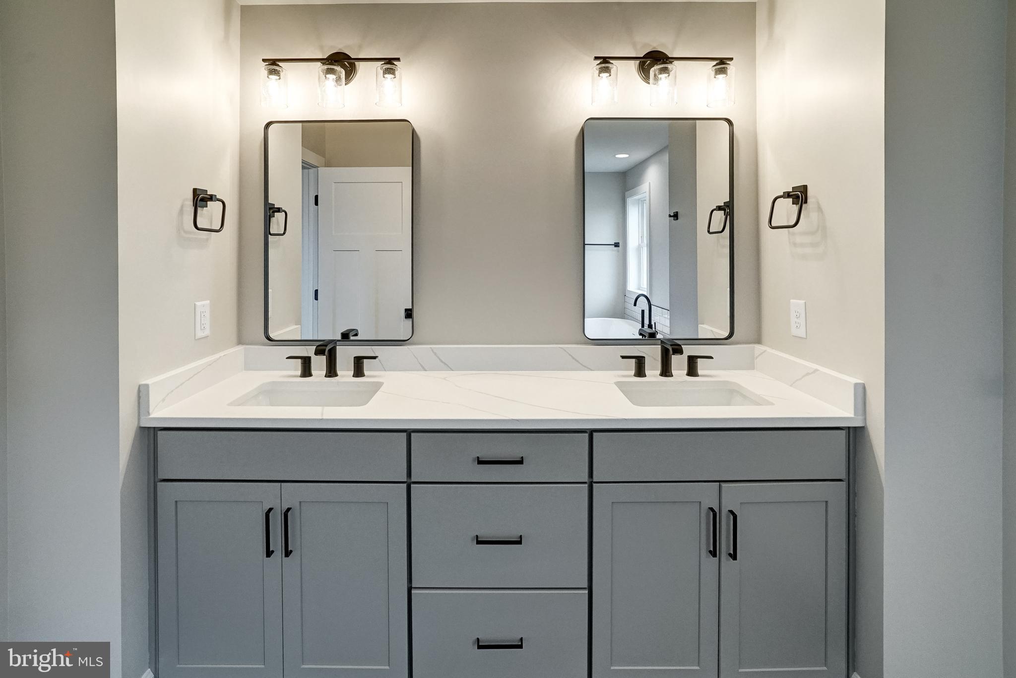 GEORGETOWN ESTATES - Residential