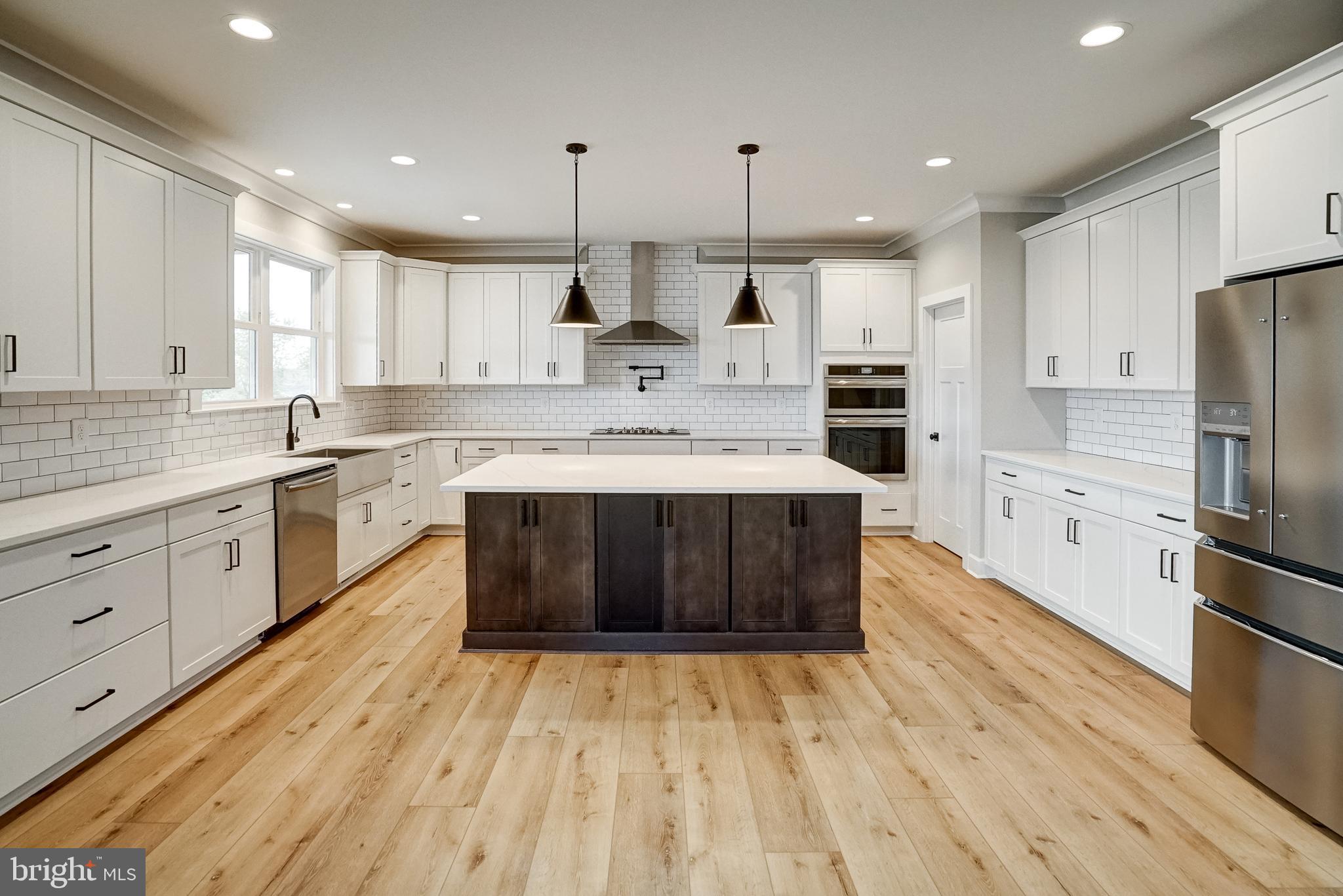 GEORGETOWN ESTATES - Residential