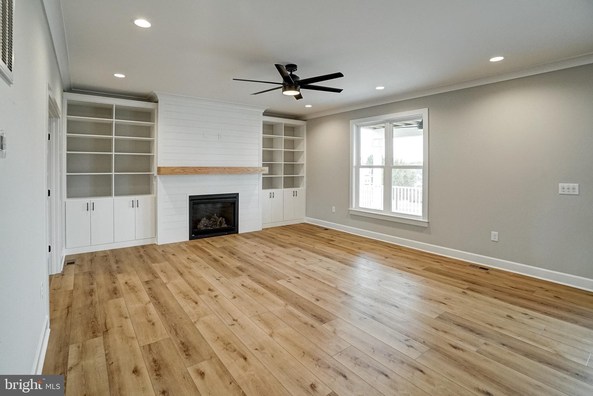 GEORGETOWN ESTATES - Residential