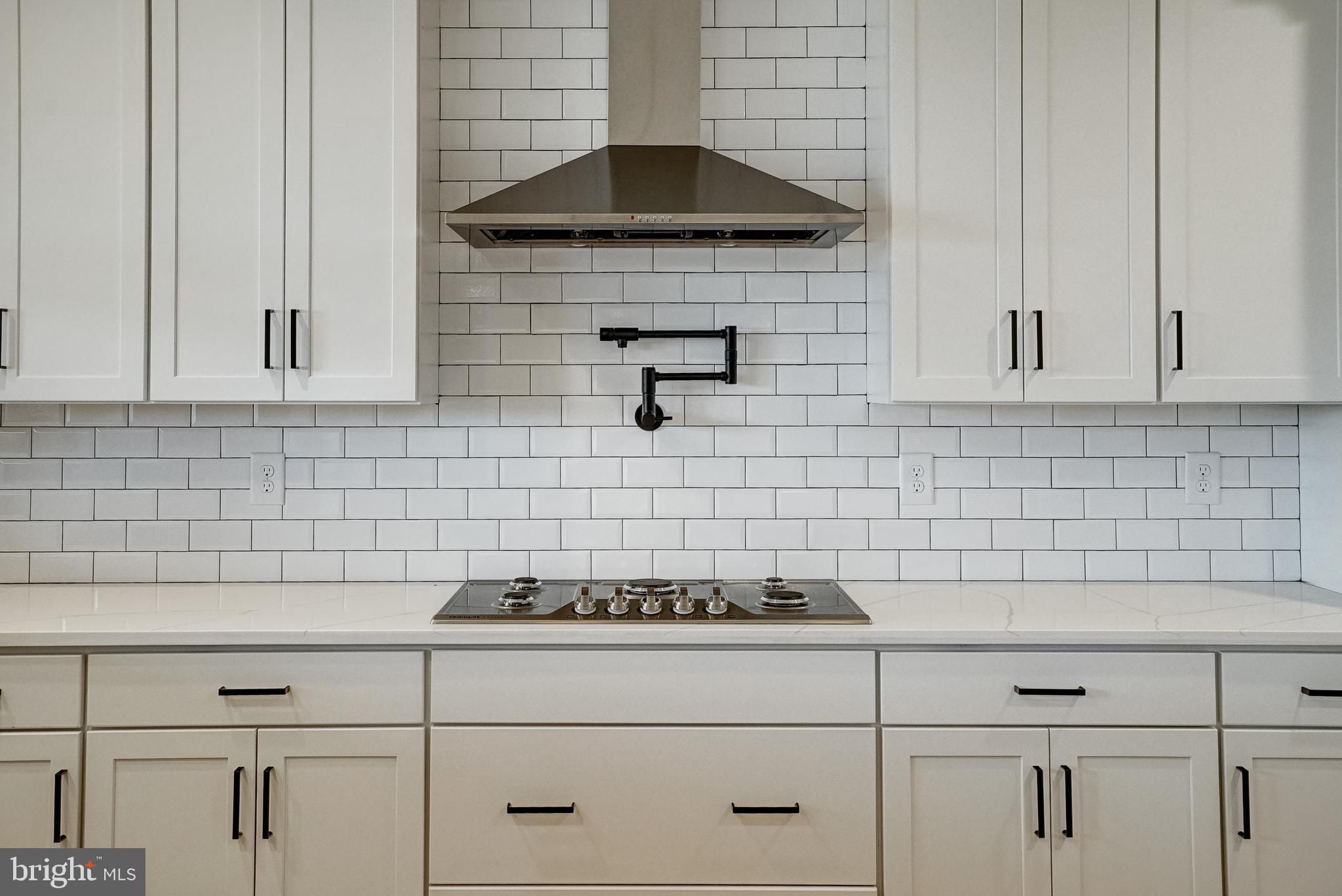 GEORGETOWN ESTATES - Residential