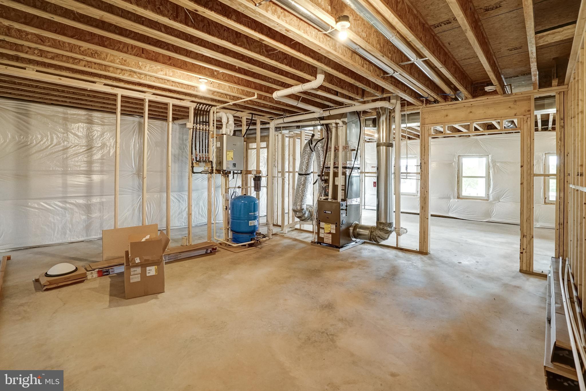 GEORGETOWN ESTATES - Residential