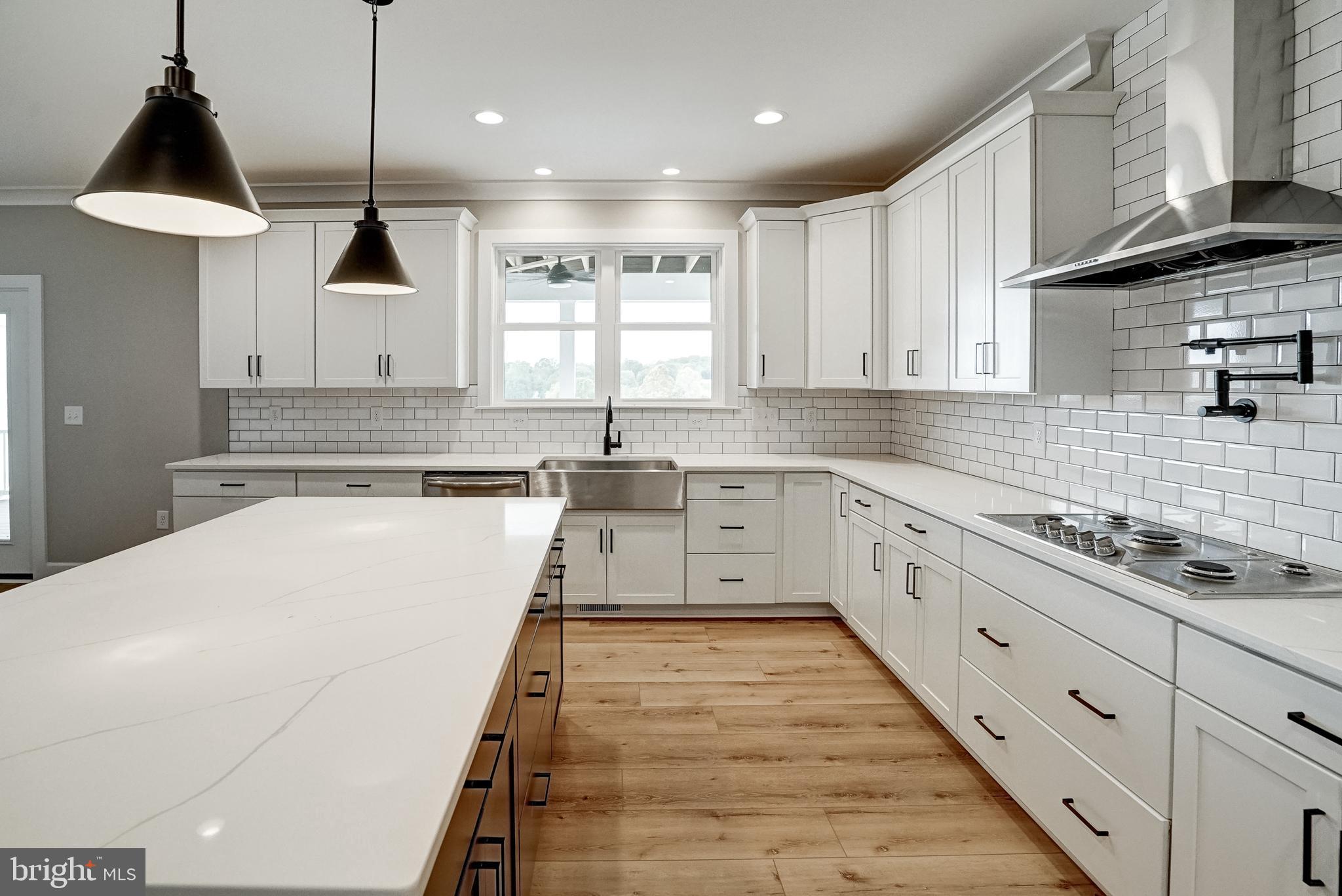 GEORGETOWN ESTATES - Residential