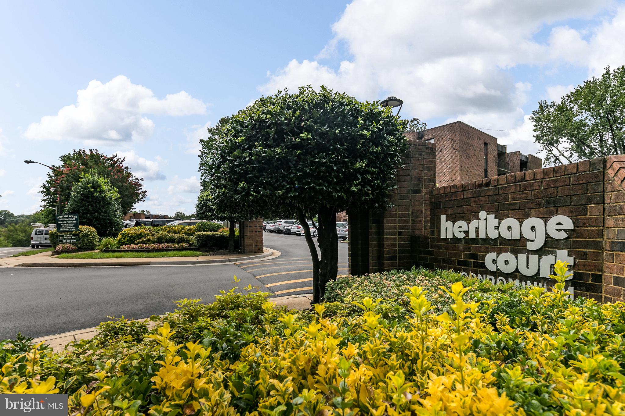 HERITAGE COURT - Residential Lease