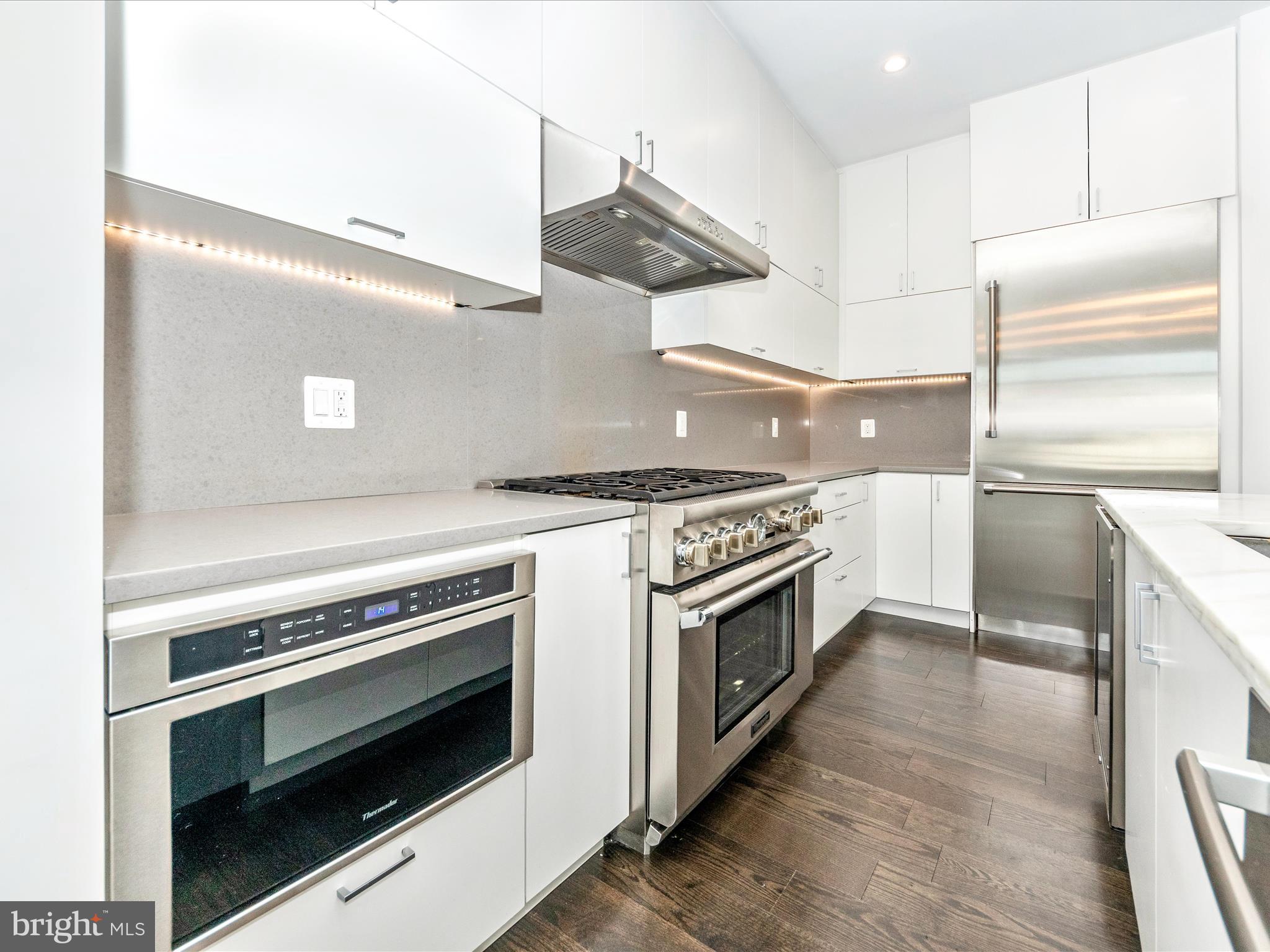 624 8TH STREET NE 201