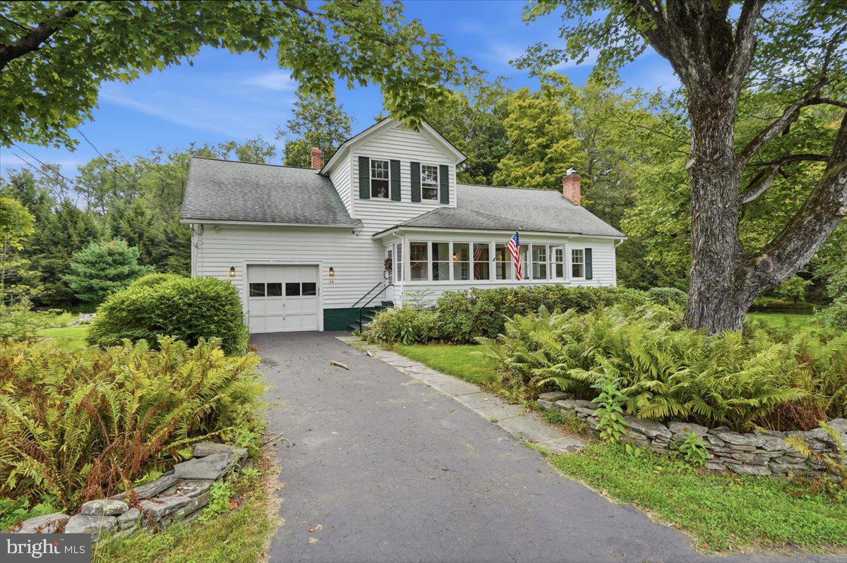 42 RIVER ROAD
