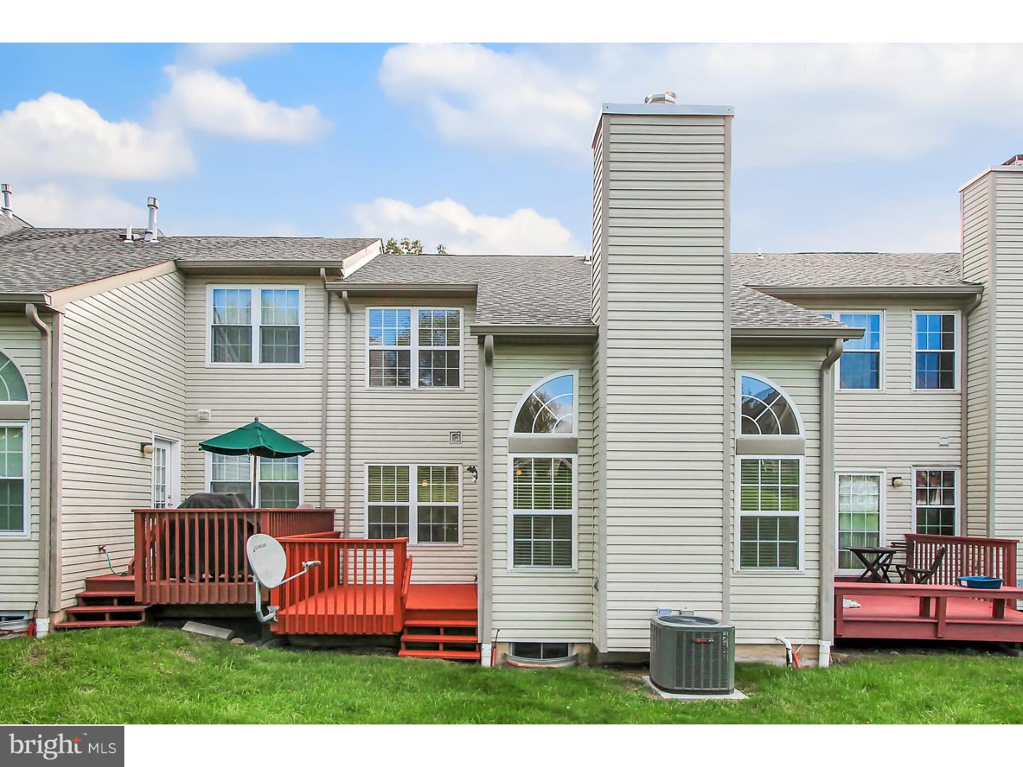 PROVIDENCE VIEW - Residential