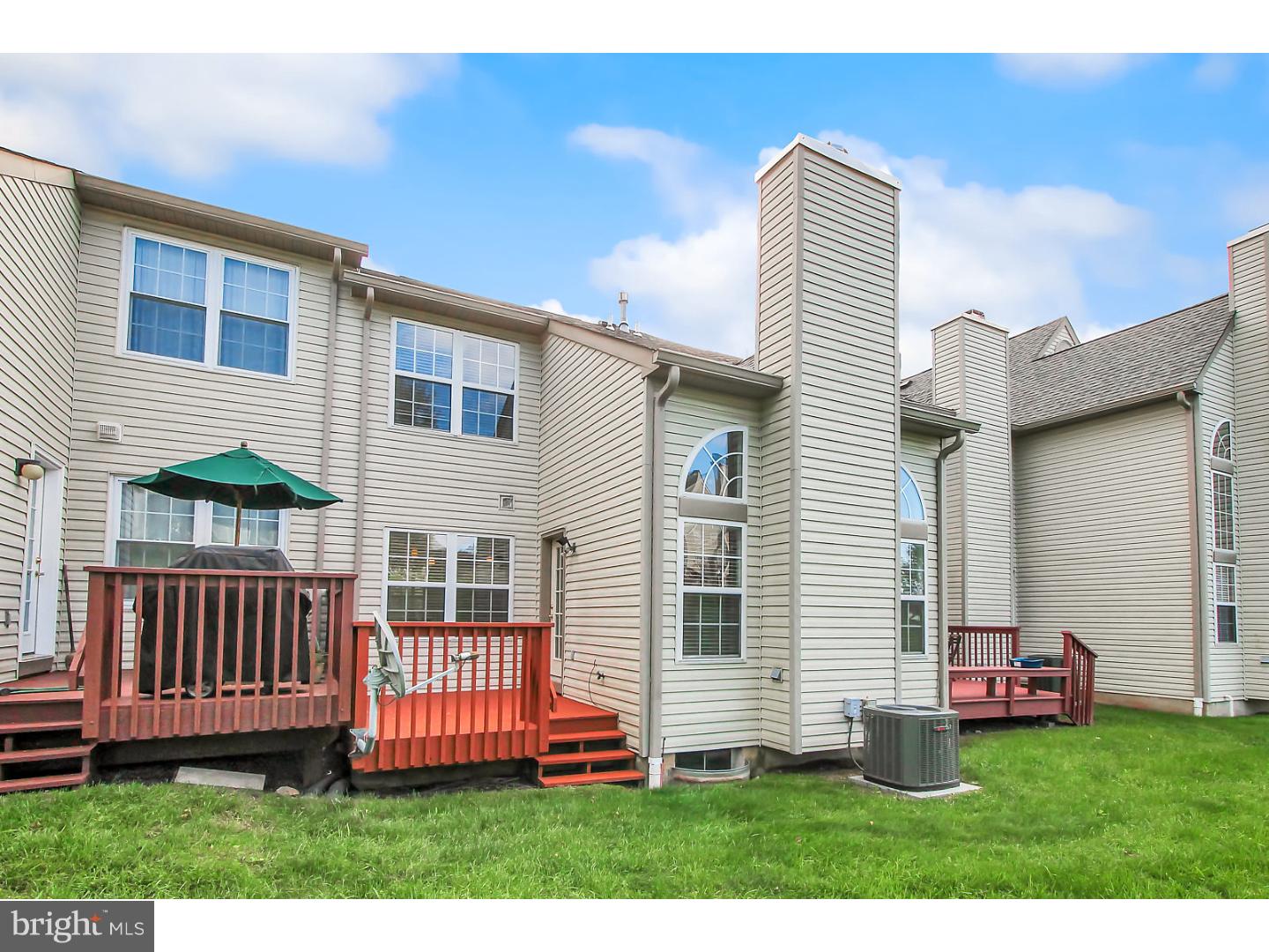 PROVIDENCE VIEW - Residential