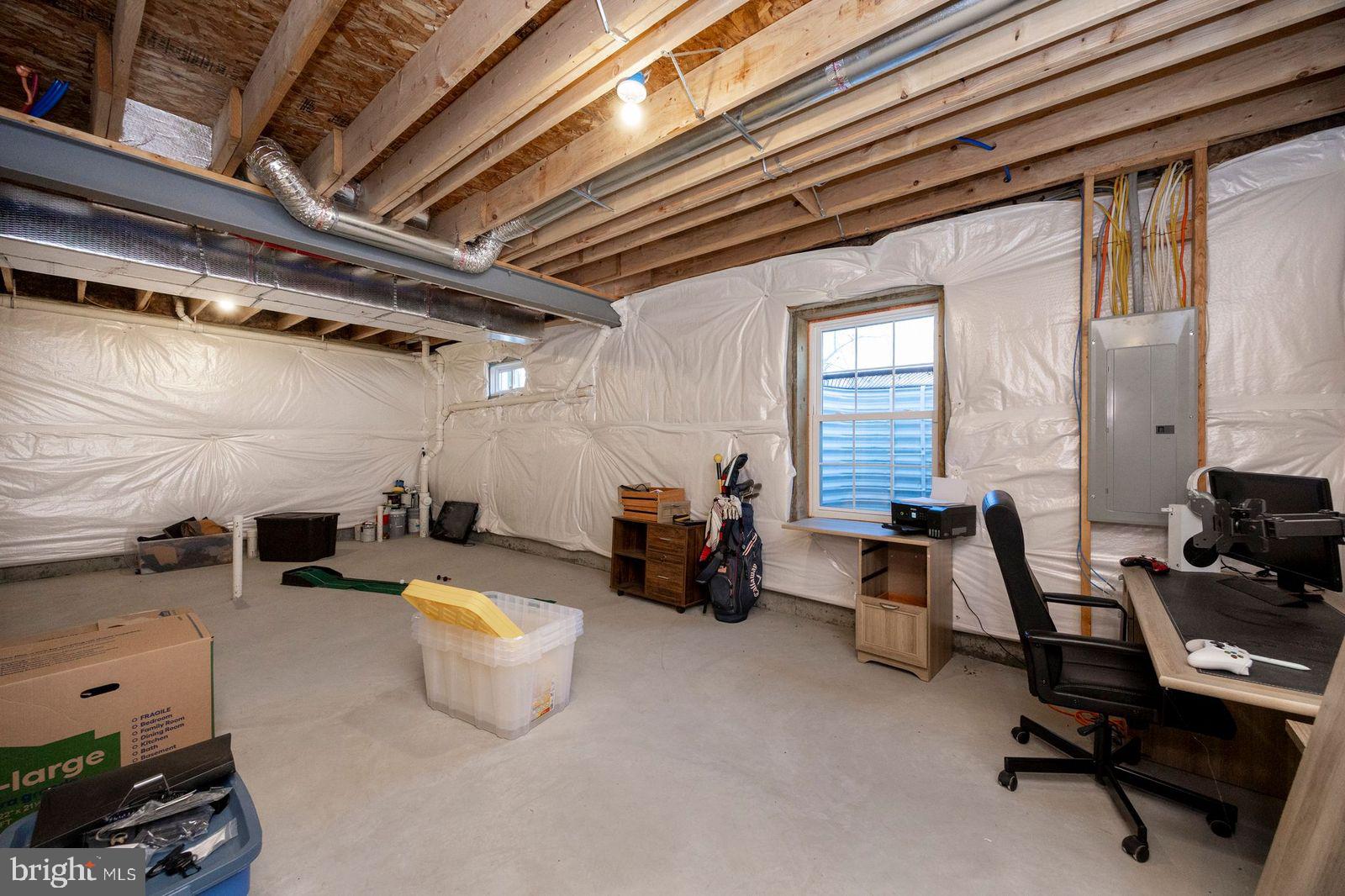 FOREST HILLS - Residential