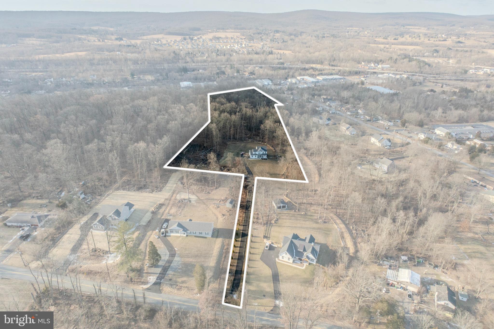 FOREST HILLS - Residential