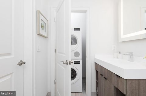 Tiny photo for 200 N 16th Street #1124, PHILADELPHIA, PA 19102 (MLS # PAPH2583962)