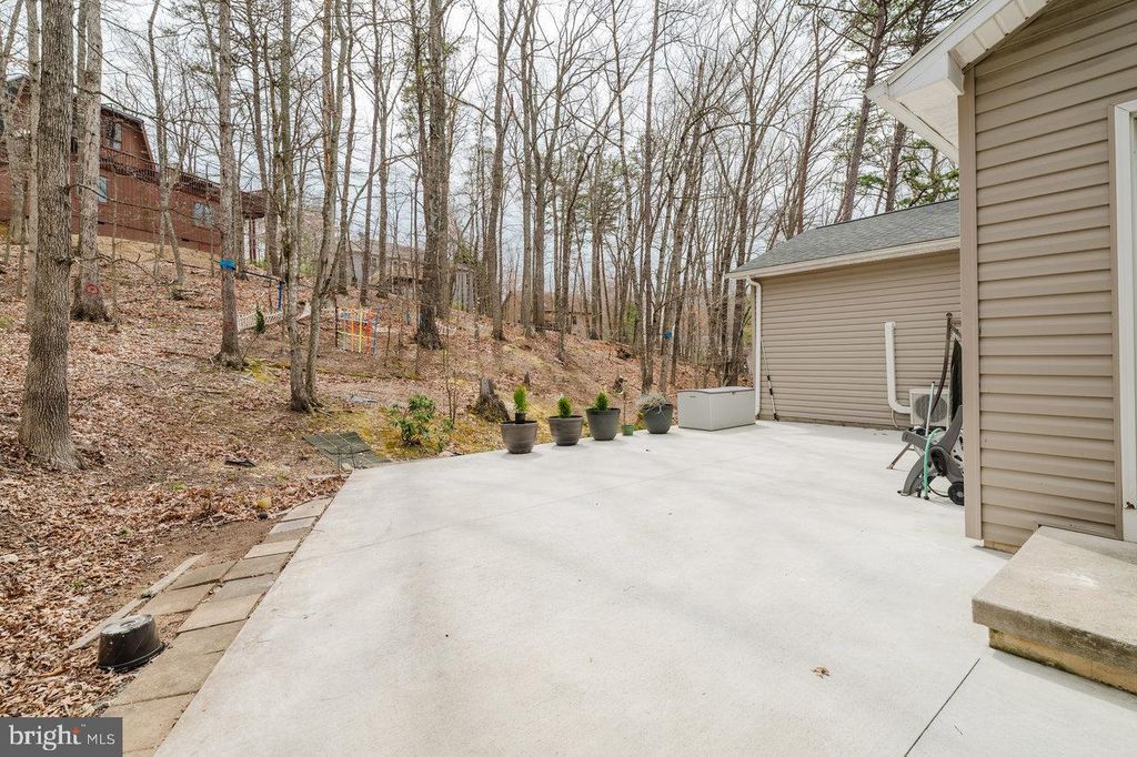 listing image 61