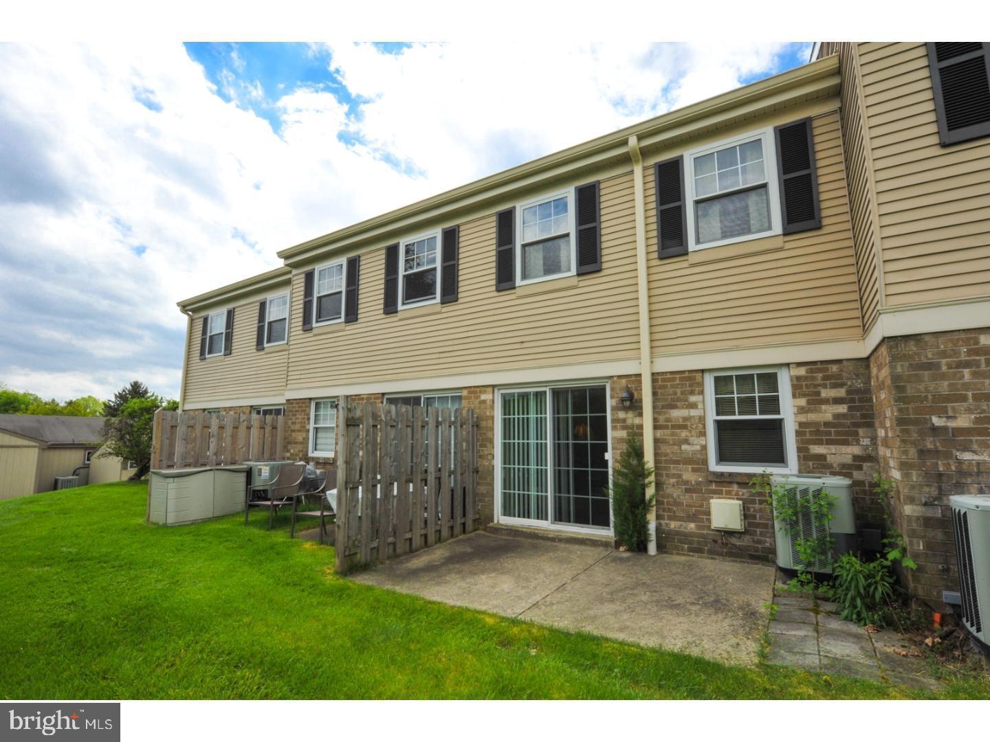 OXFORD OF BLUE BELL - Residential Lease