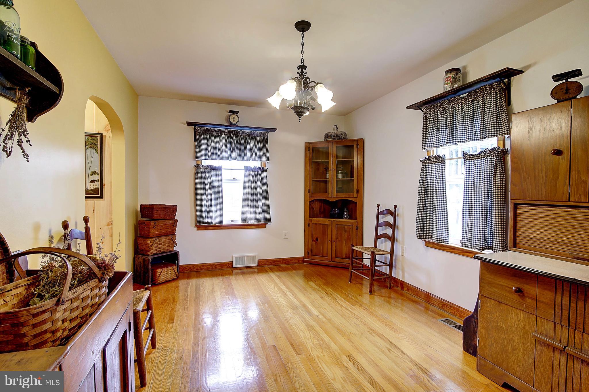 PIKESIDE - Residential