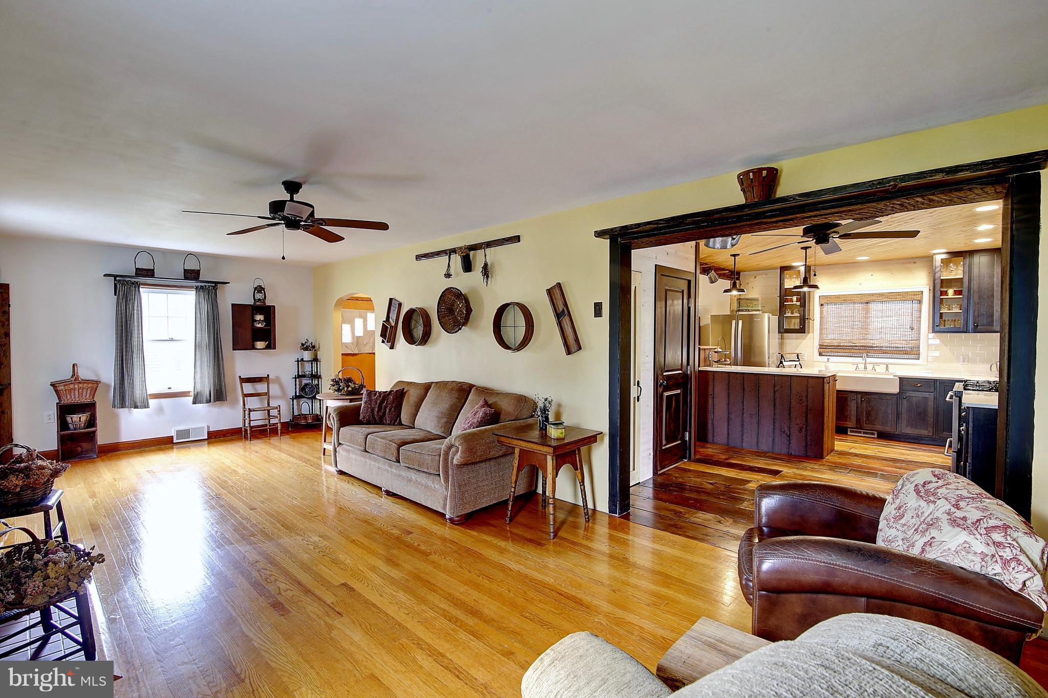 PIKESIDE - Residential