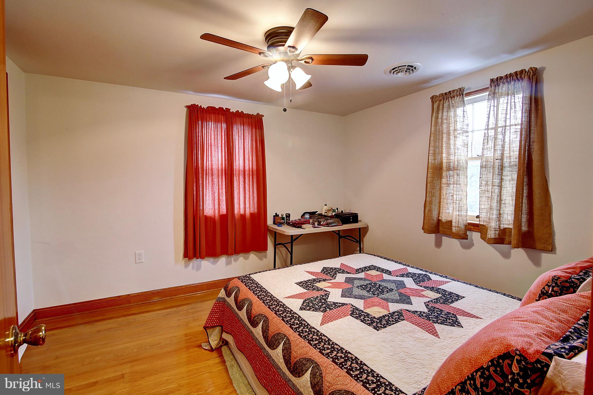 PIKESIDE - Residential