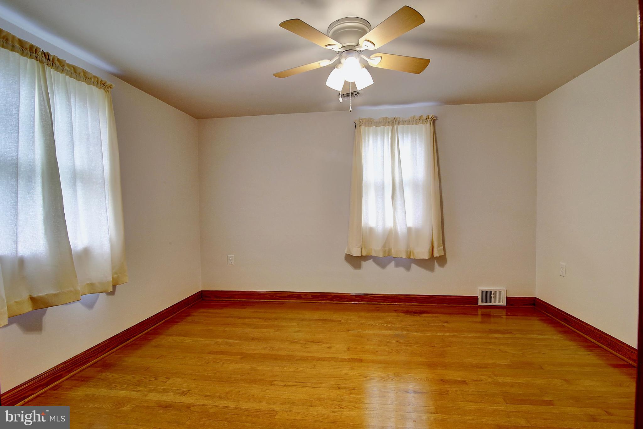 PIKESIDE - Residential