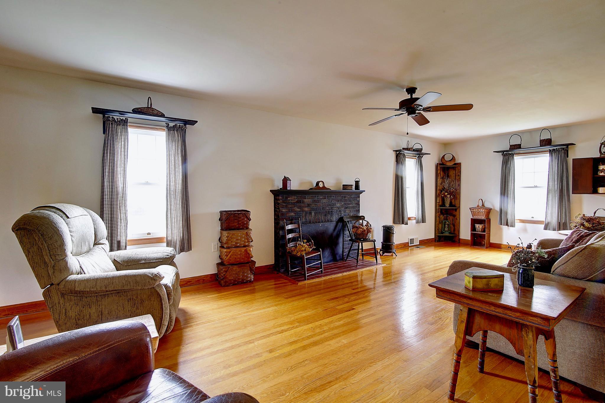 PIKESIDE - Residential