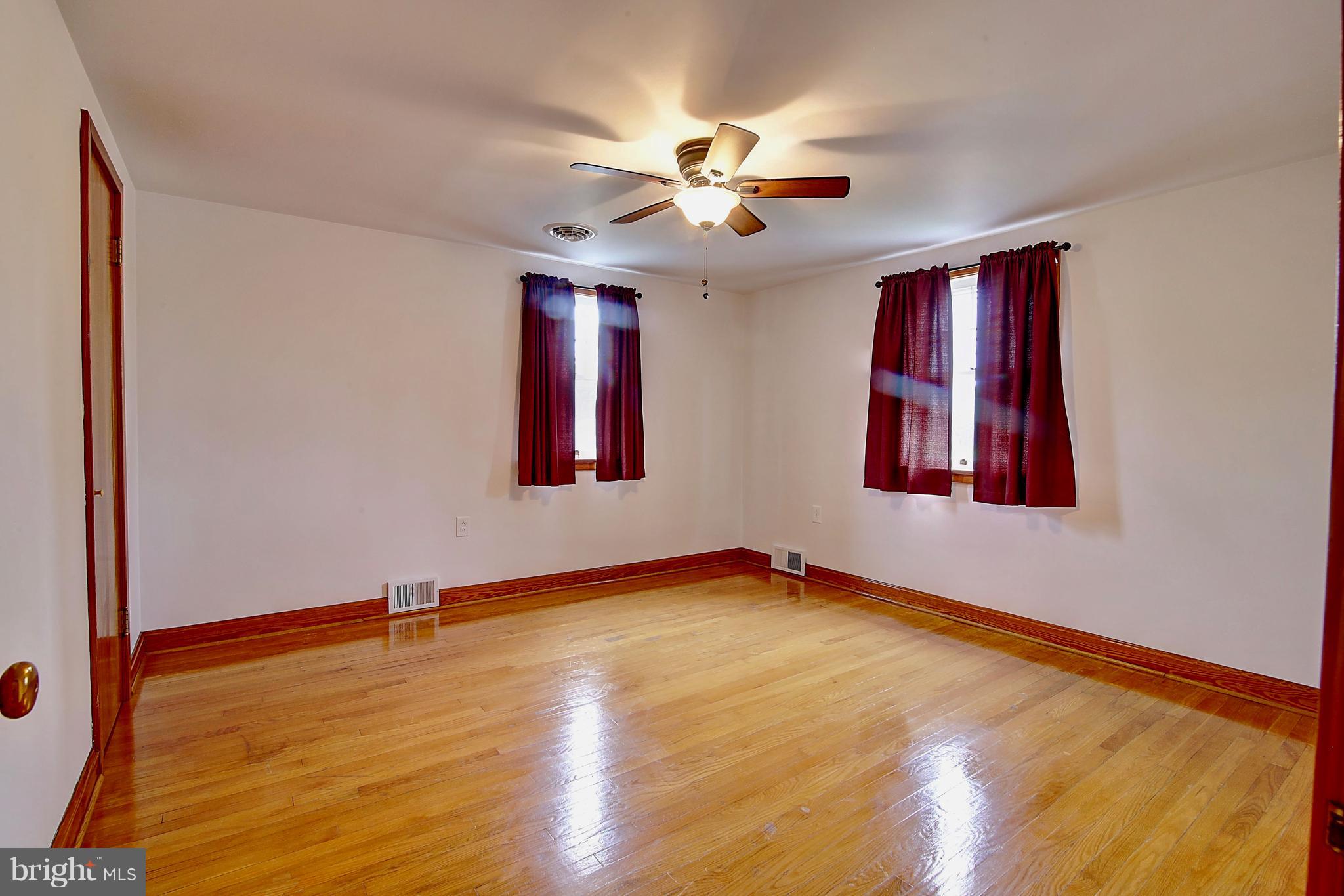 PIKESIDE - Residential