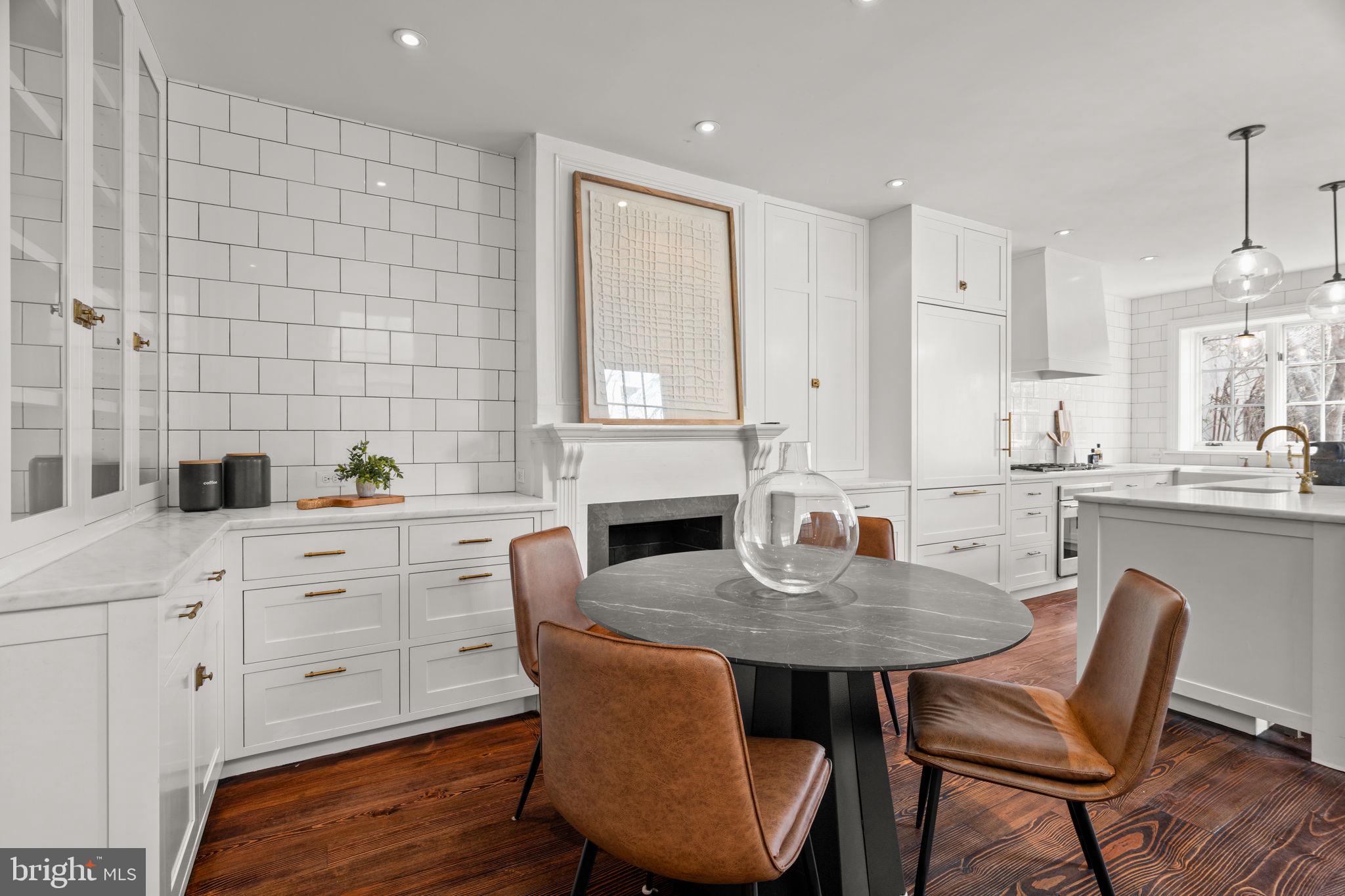 SOCIETY HILL - Residential