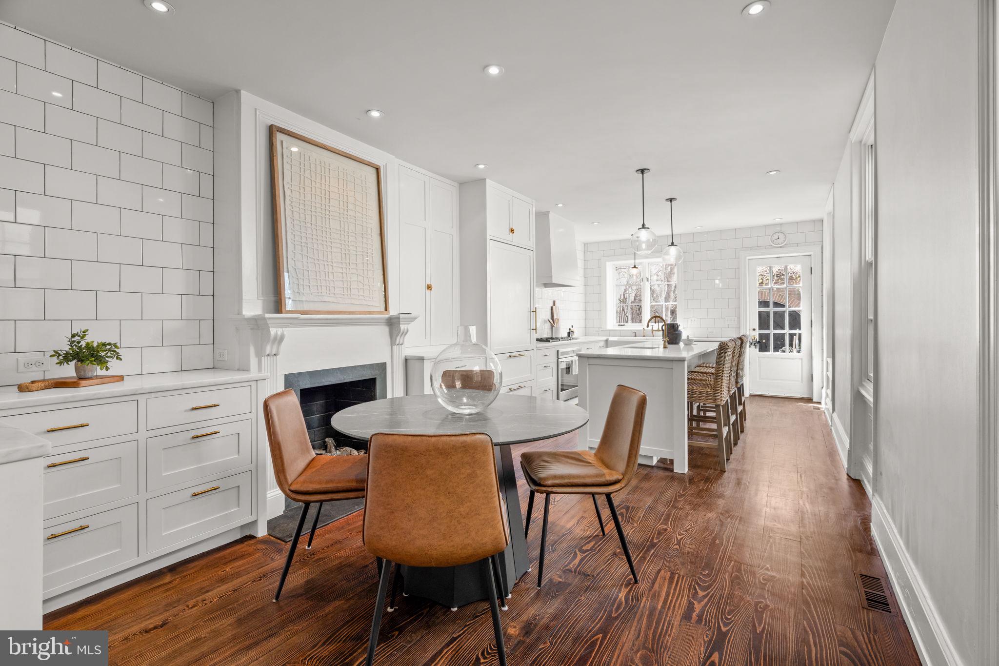 SOCIETY HILL - Residential