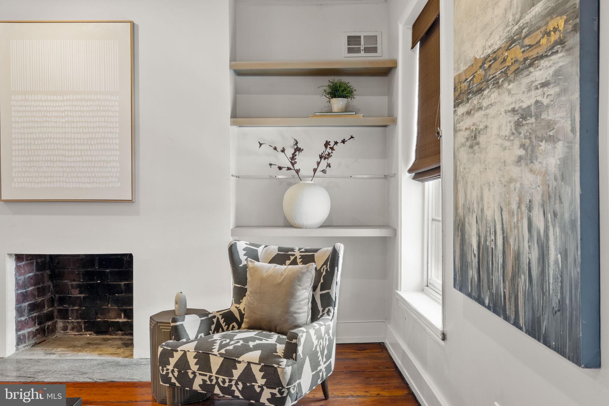 SOCIETY HILL - Residential