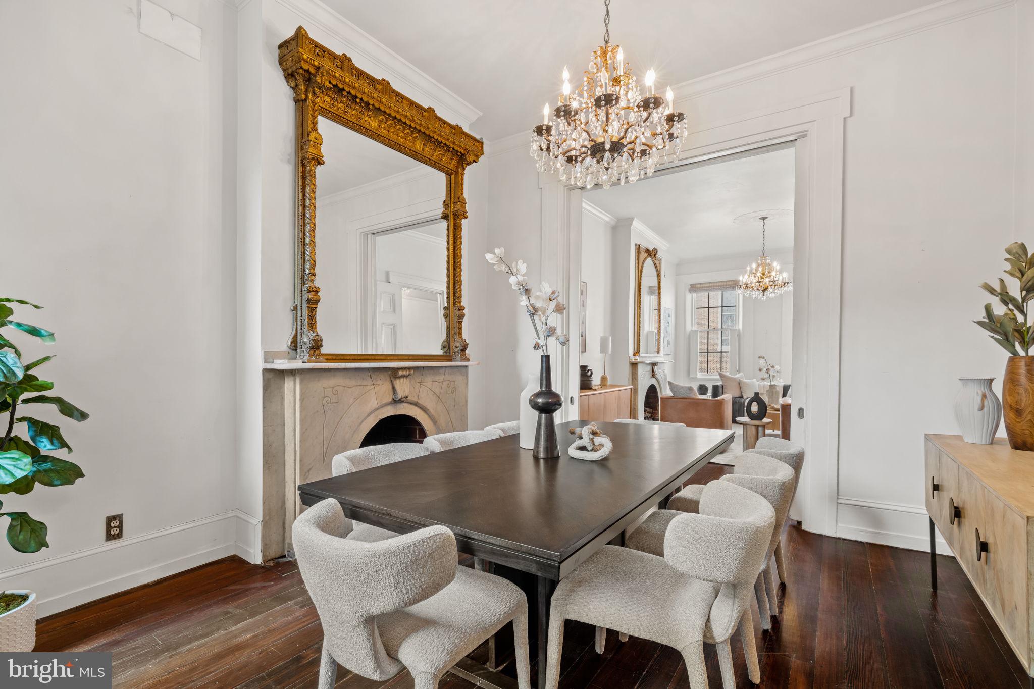 SOCIETY HILL - Residential